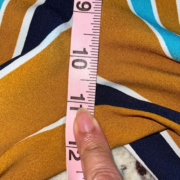 Zara‎ TRF Mustard Striped Wide Leg Culotte Cropped Pull On Pants Size Small - Picture 9 of 10